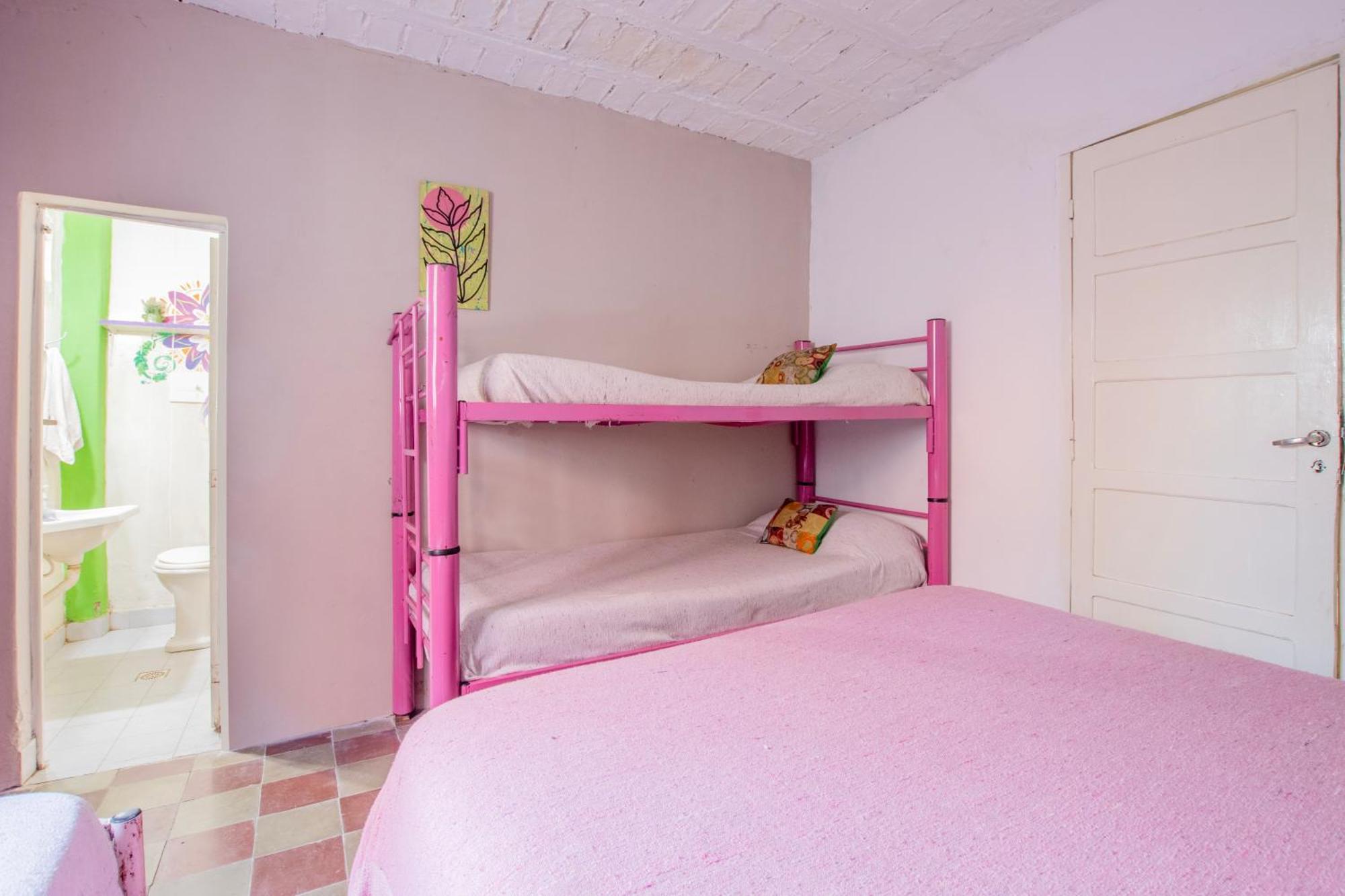 Hostel Puerta Azul Capilla del Monte