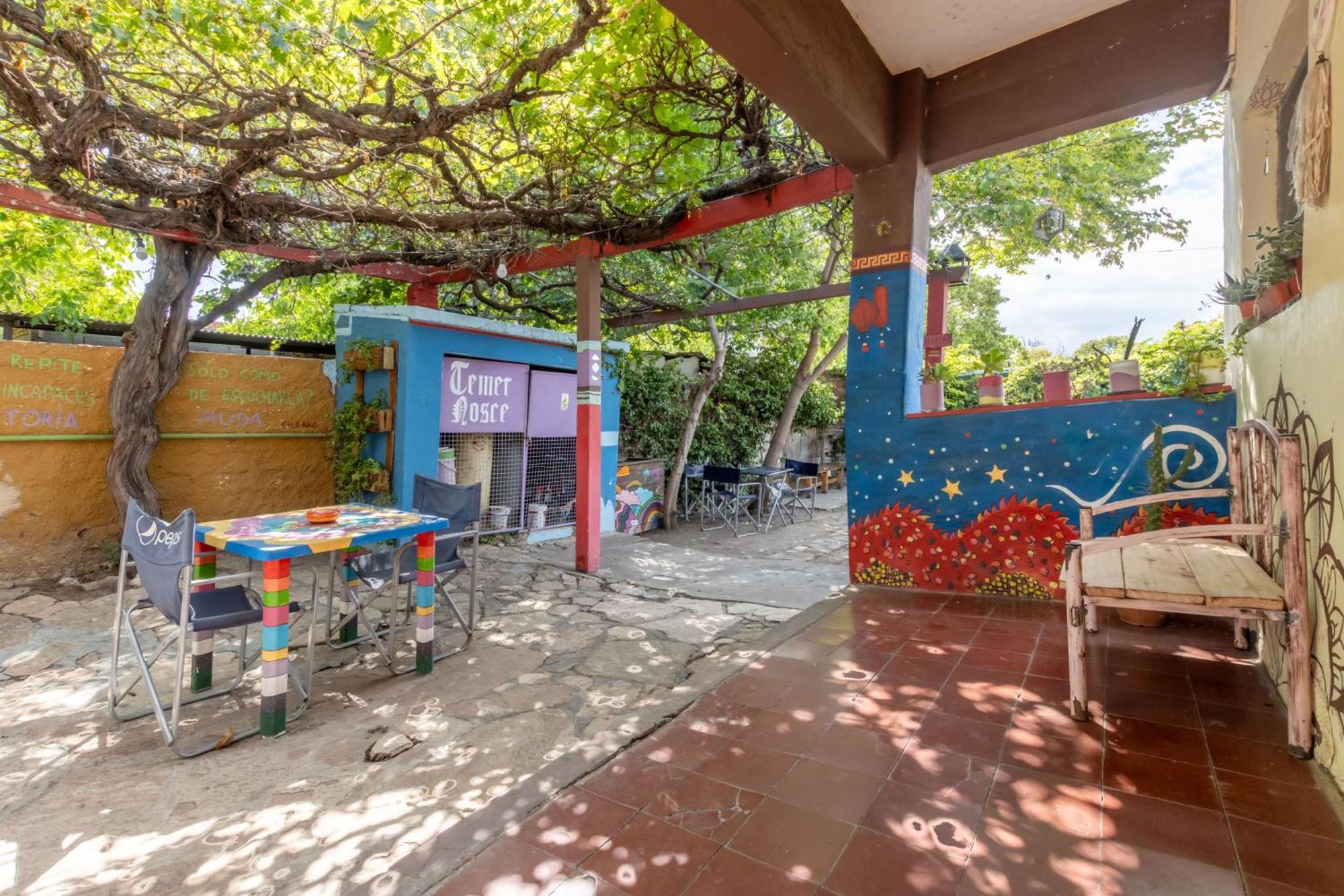 Puerta Azul Hostel *